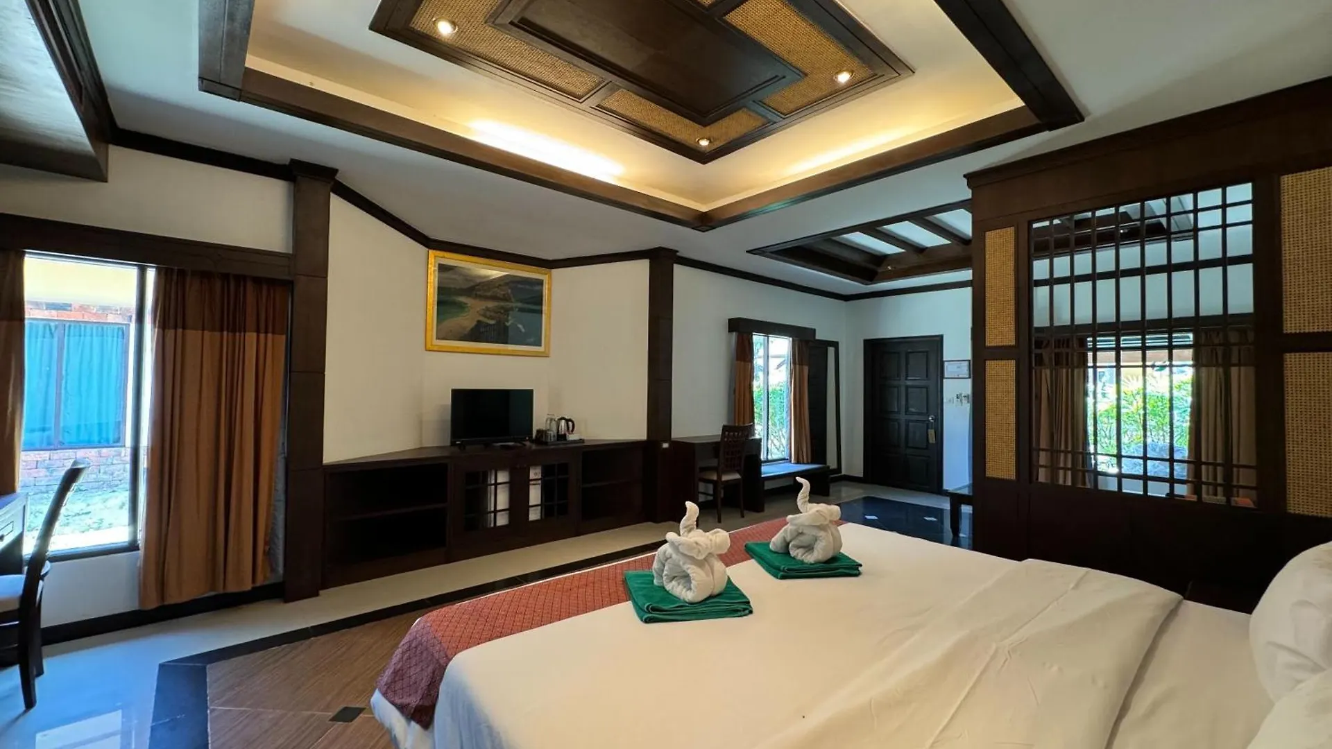 **** فندق Beach Bungalow At Lanta Resort Ko Lanta تايلاند
