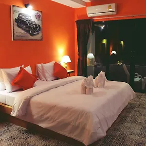 Hotel At Khaolak **