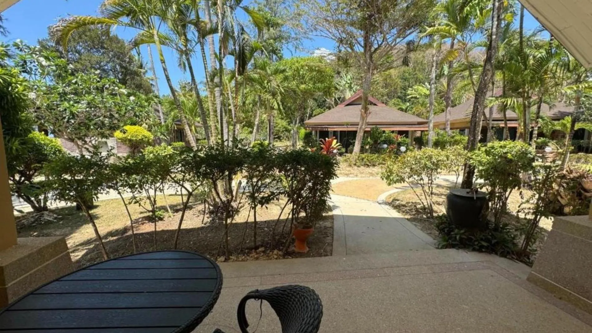 Hotel Beach Bungalow At Lanta Resort Koh Lanta