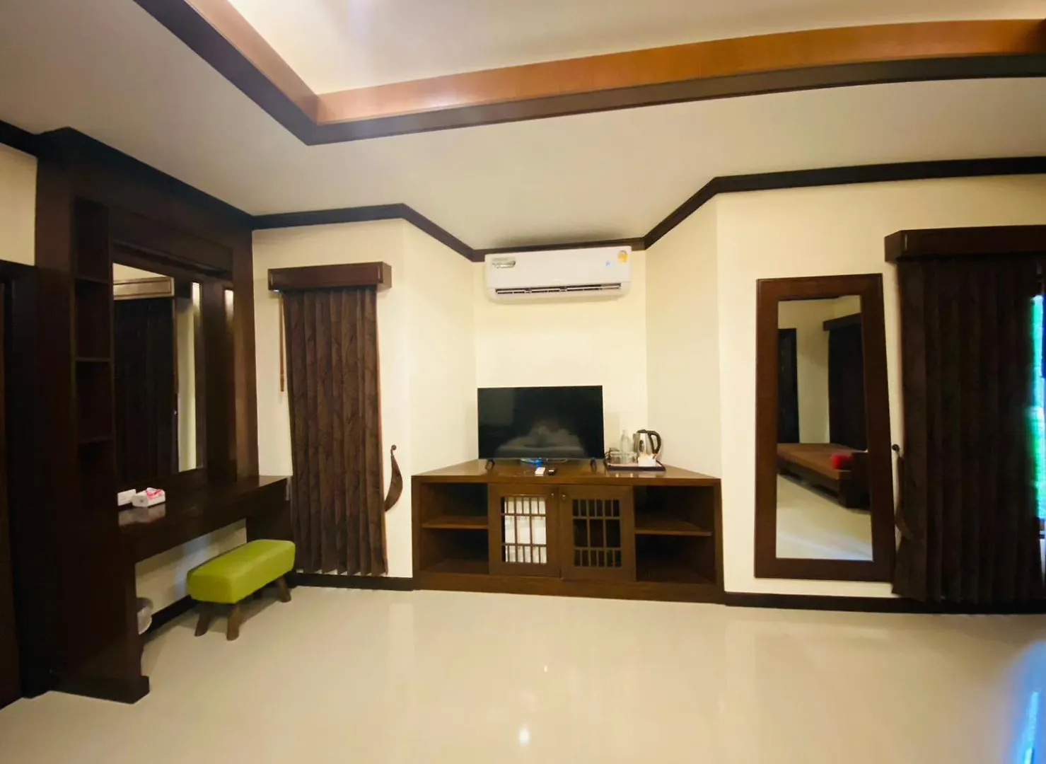 **** Hotel Beach Bungalow At Lanta Resort Koh Lanta Thailand