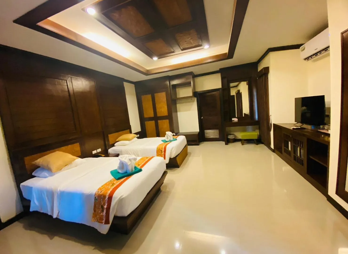 Hotel Beach Bungalow At Lanta Resort Koh Lanta