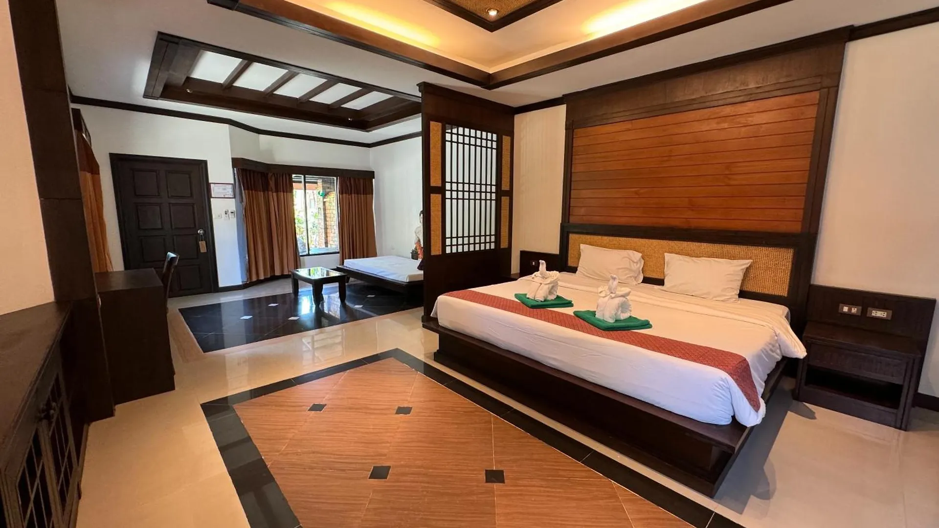 Beach Bungalow At Lanta Resort Ko Lanta 4*,